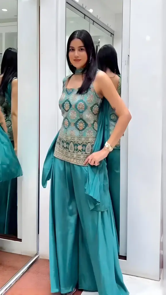 [569] The Jodhpur Kaleidoscope Panelled Lehenga_569