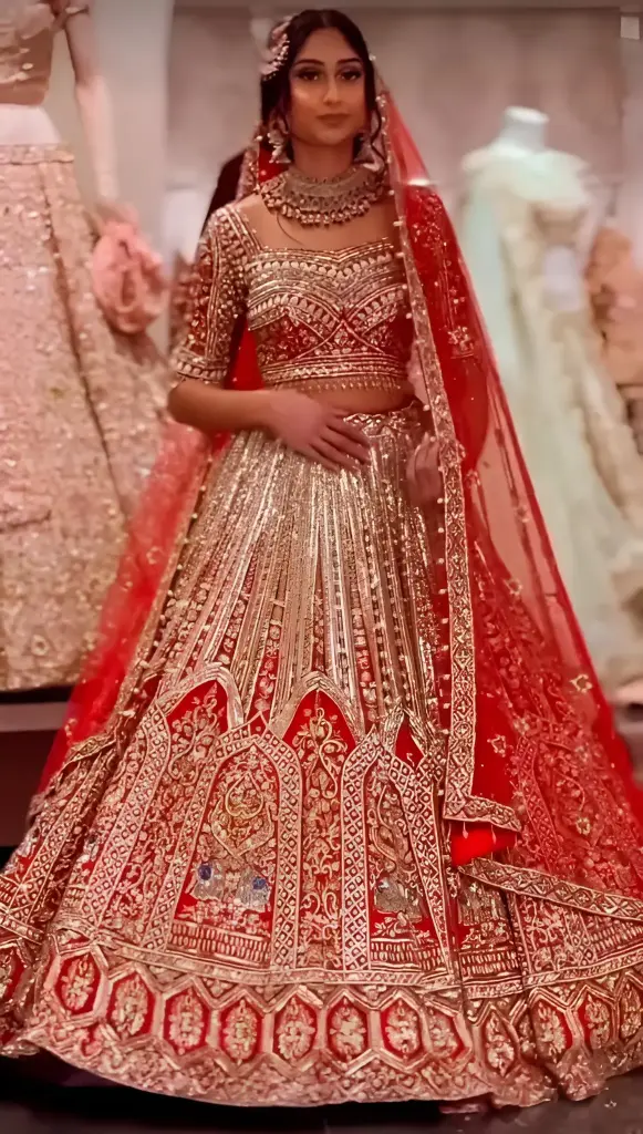 [573] The Shahi Noor Bridal Lehenga _573