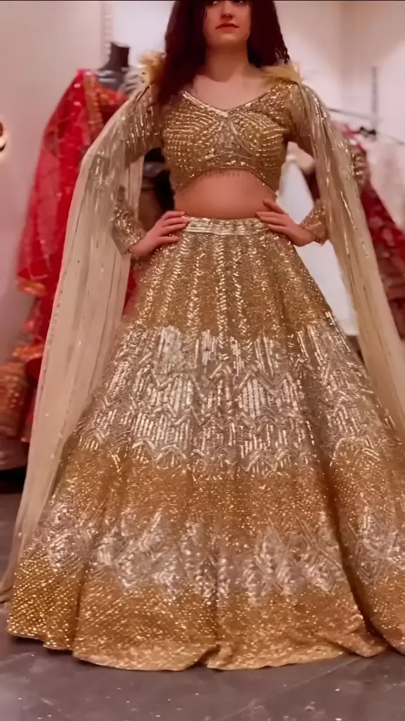 [579] Signature Bridal & Evening Couture_579