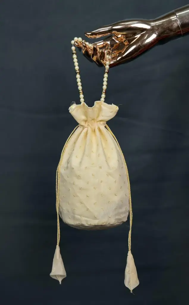 [593]  Silk Potli Bags_593
