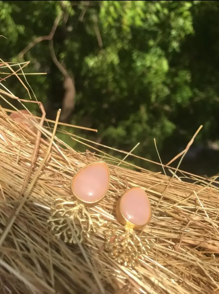 Drop Leaf Studs_94 (Pink)