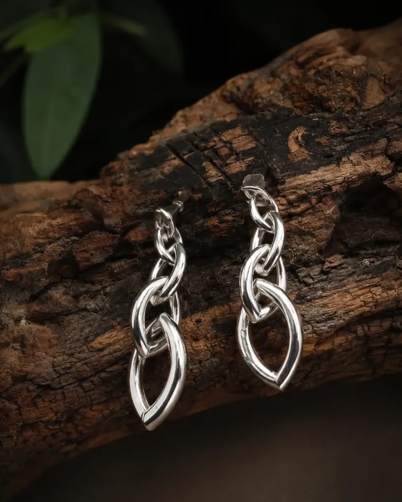 Rose Gold Interlinked Drop Earrings_106 (Silver)