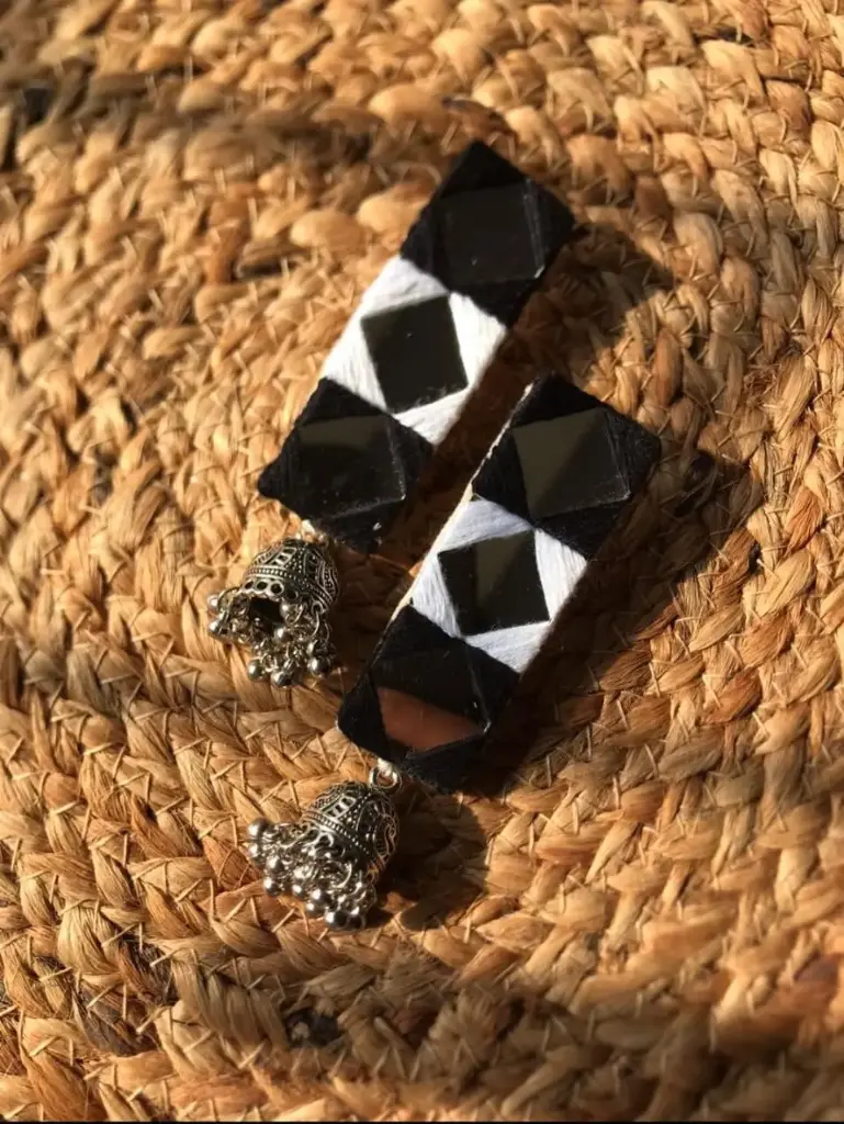 Mirror & Jhumka Statement Earrings_152 (Black & White)