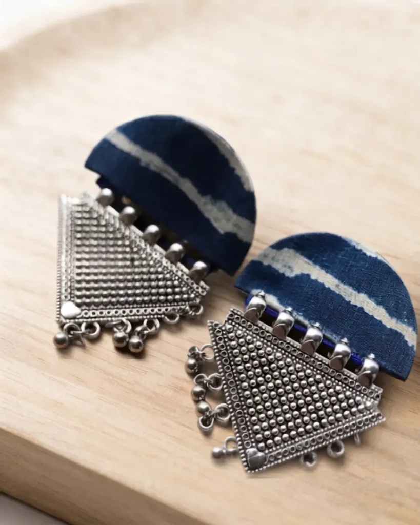 [153] Tribal Taar Indigo Fusion Earrings_153