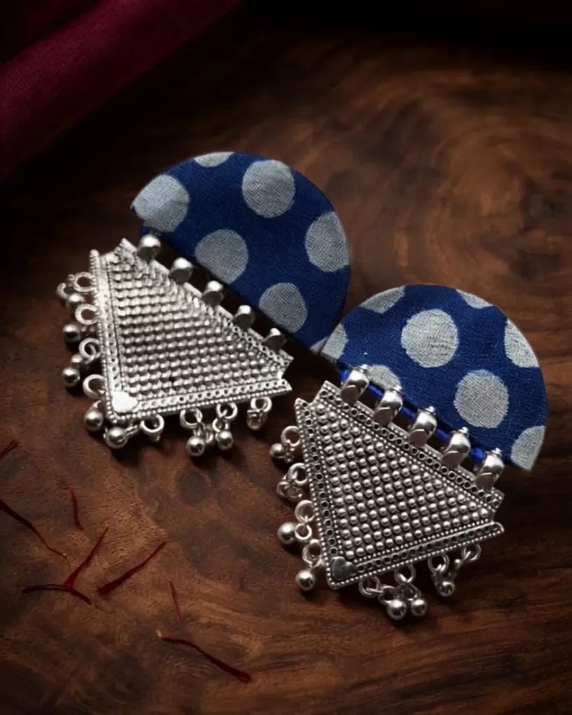 [156] Tribal Taar Indigo Fusion Earrings_156