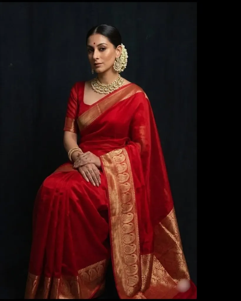 [192]  Red Kanjeevaram Silk Saree with Zari Work_192