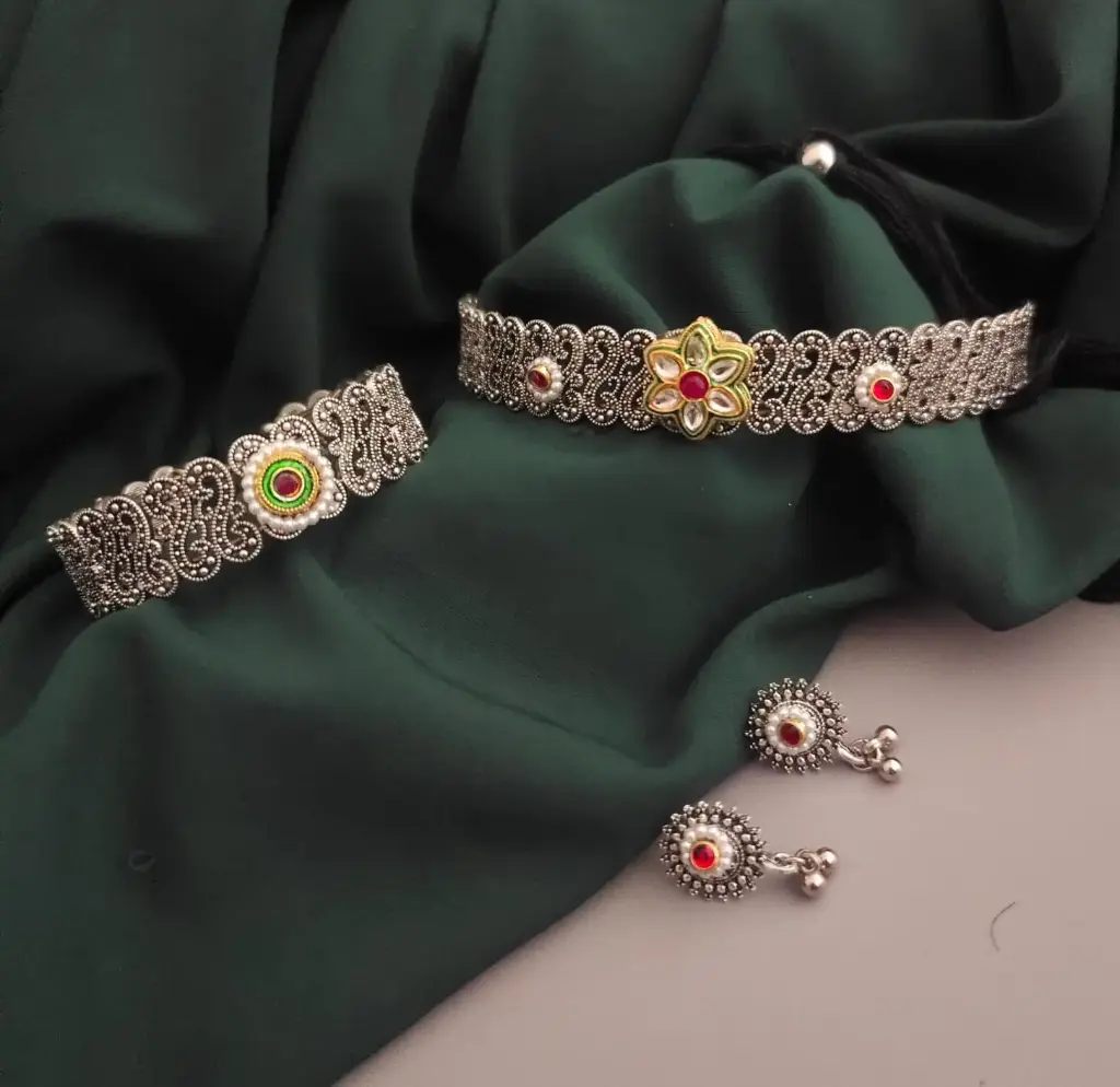 Floral Filigree Choker Set(KH)