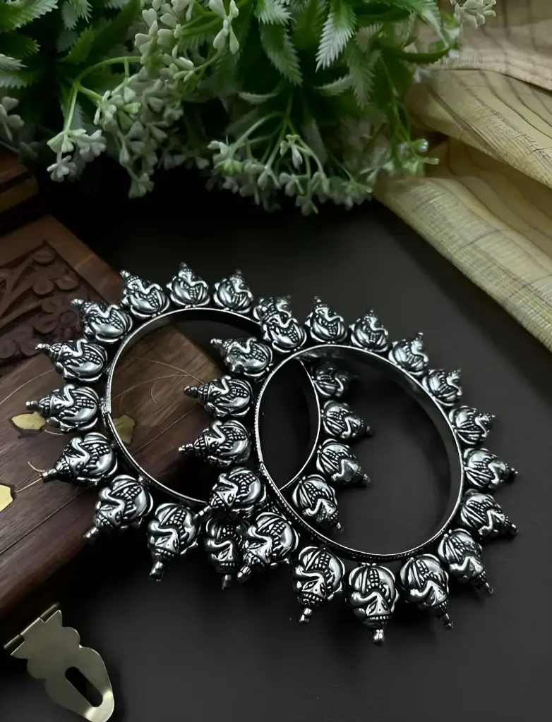 Antique Silver Peacock Motif Bangles (2.8)