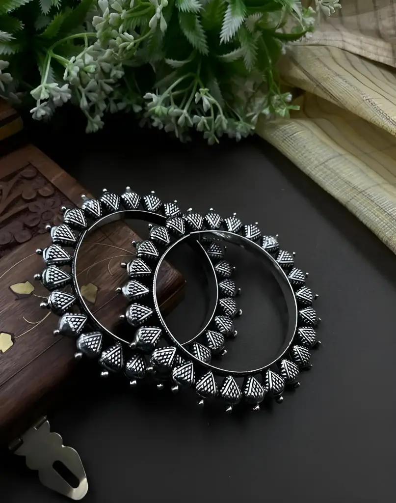 Etched Spire Bangles (2.8)