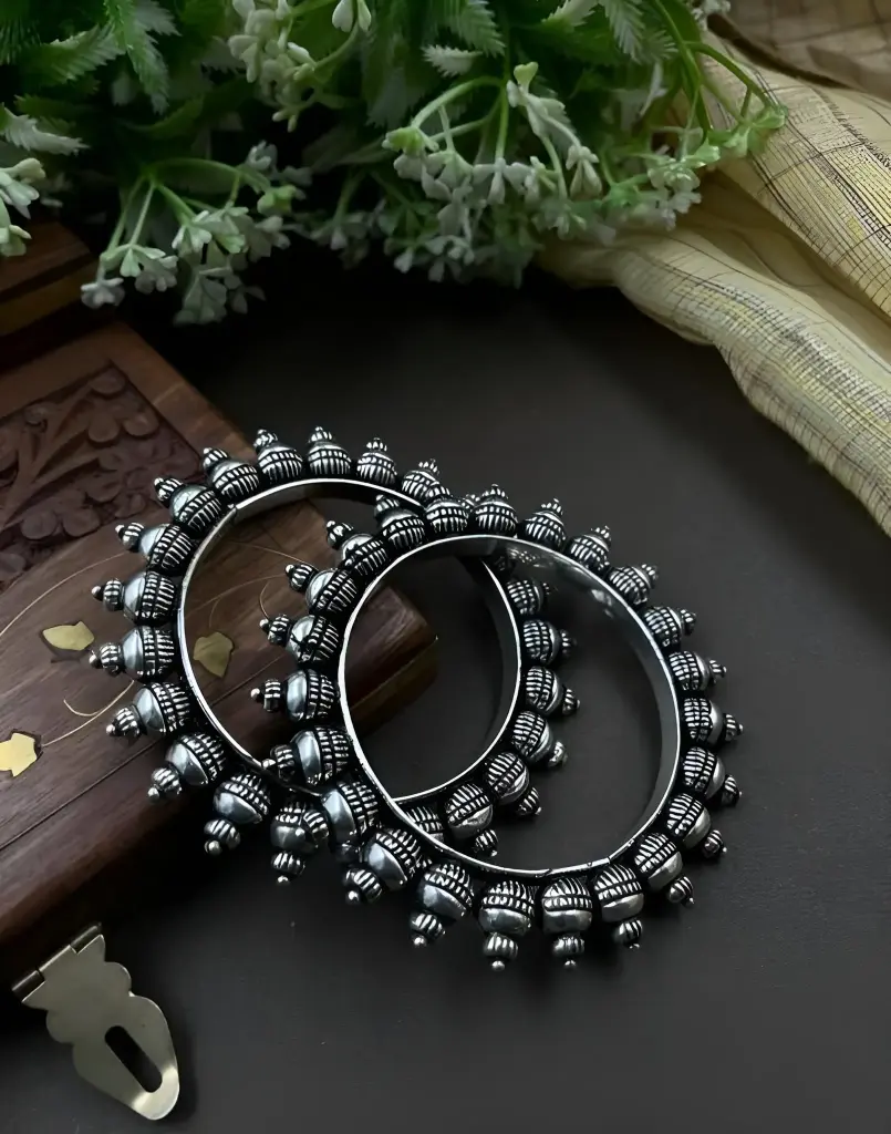 Oxidized Beaded Cluster Bangles (2.8)
