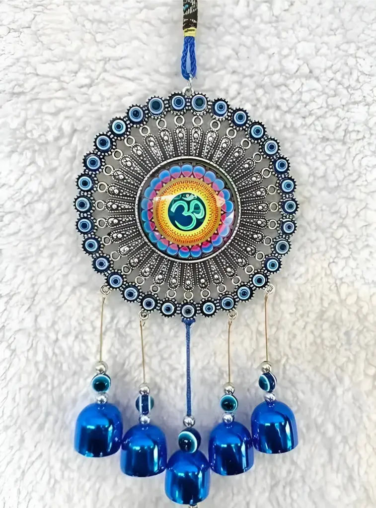 [421]  Evil Eye Hanging_421